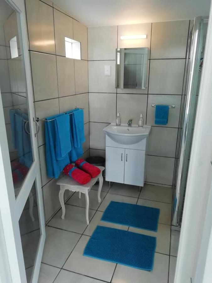 Porcupine Walk Apartment ไซมอนส์ทาวน์ ภายนอก รูปภาพ